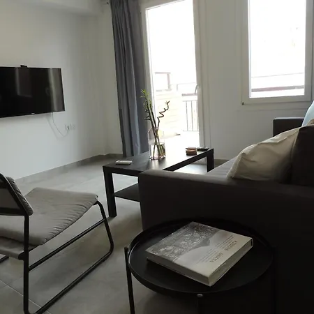 Aelis Suites In Psyrri - Rooftop Access & Acropolis View-2